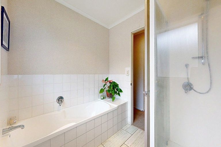 Photo of property in 15 Benner Drive, Ngatea, 3503