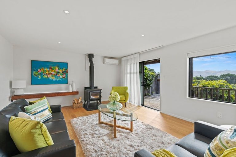 Photo of property in 2 Ranui Crescent, Diamond Harbour, Lyttelton, 8971