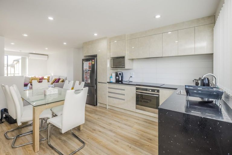 Photo of property in 35 Marumaru Lane, Manurewa, Auckland, 2102