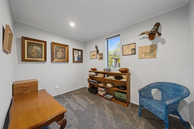 Photo of property in 2 Stonedale Drive, Pukekohe, 2120