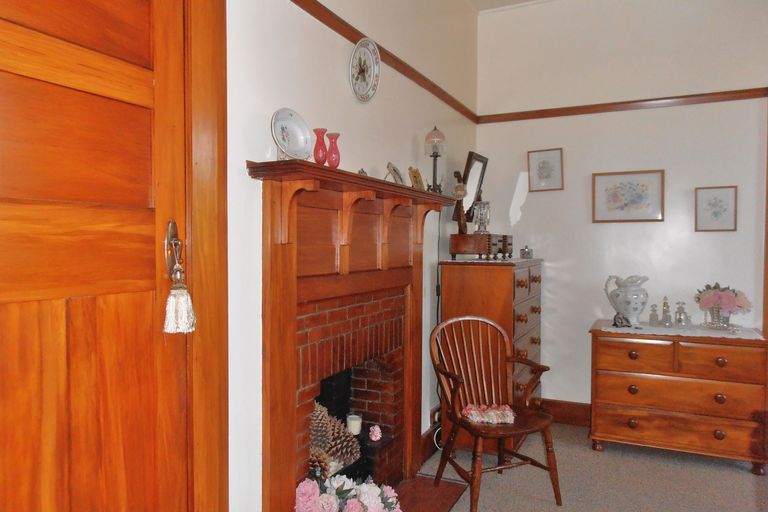 Photo of property in 16 Wood Street, Temuka, 7920