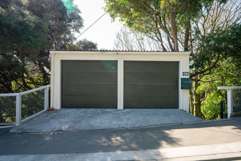Photo of property in 184 Wadestown Road, Wadestown, Wellington, 6012