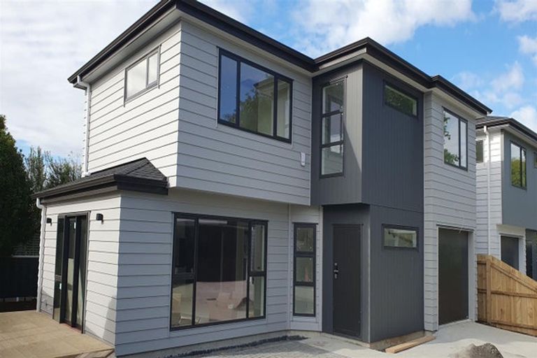 Photo of property in 35b Edmund Hillary Avenue, Papakura, 2110