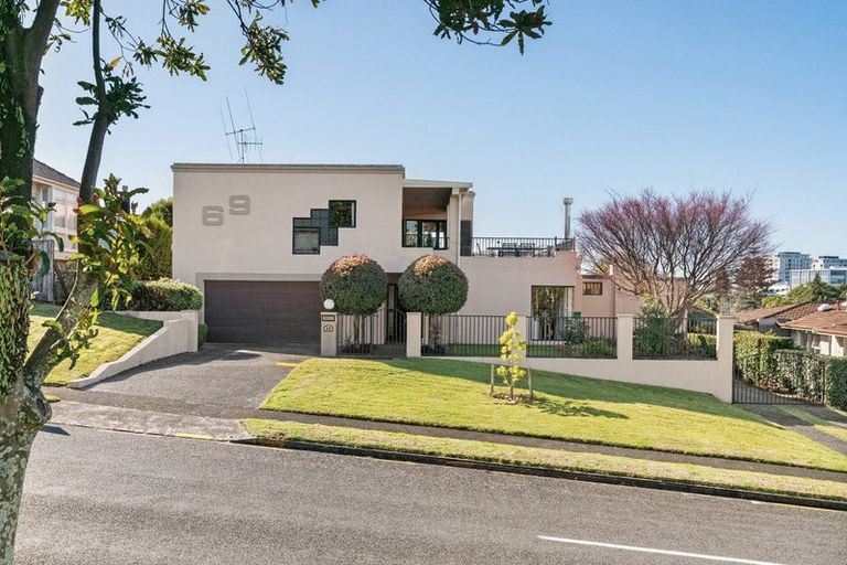 Photo of property in 69 Sixth Avenue, Tauranga, 3110