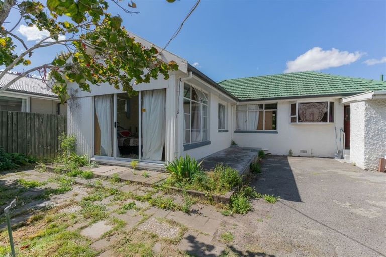Photo of property in 71 Cutts Road, Russley, Christchurch, 8042