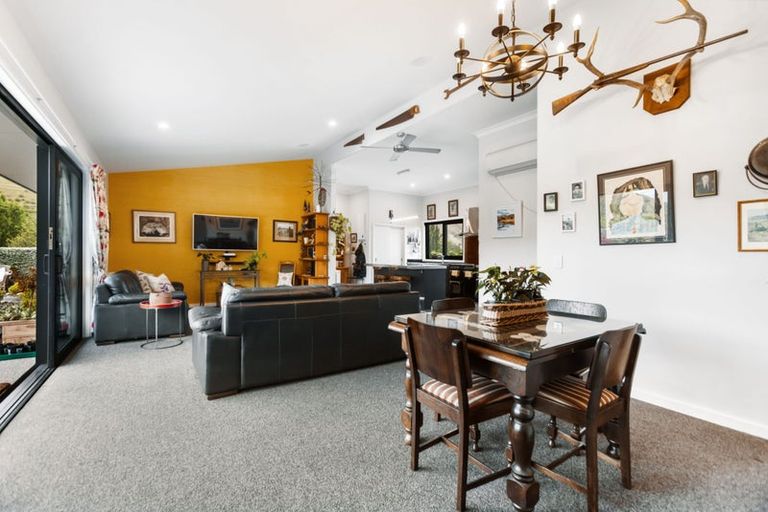 Photo of property in 115 Lowburn Valley Road, Lowburn, Cromwell, 9384