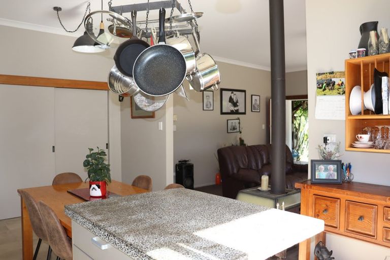 Photo of property in 1653 Mokau Road, Uruti, Urenui, 4379