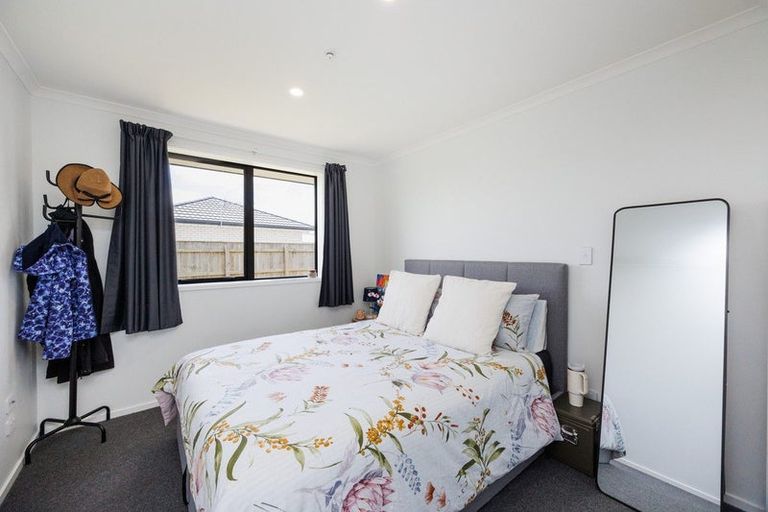 Photo of property in 27 Oldfield Lane, Marton, 4710