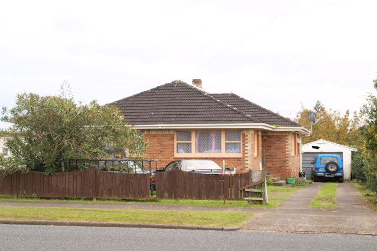 Photo of property in 32 Graeme Avenue, Mangere East, Auckland, 2024