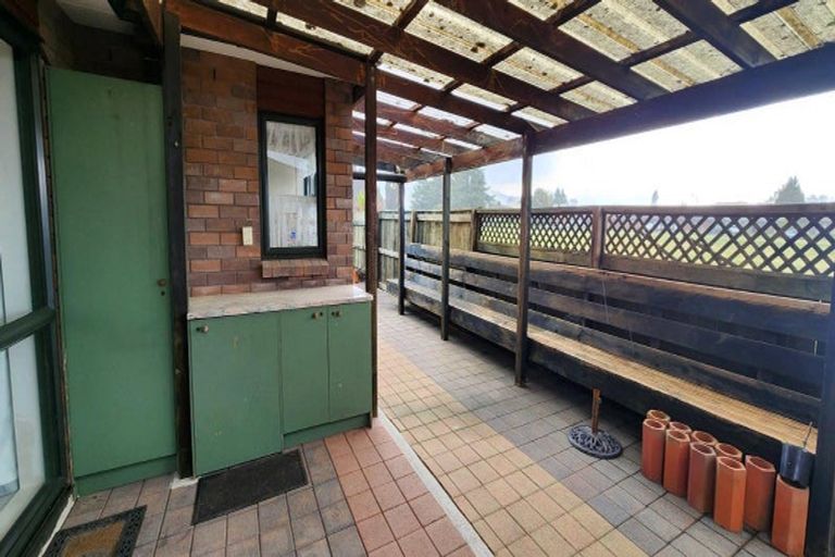 Photo of property in 11d Gibson Street, Fenton Park, Rotorua, 3010