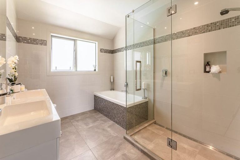 Photo of property in 851 Ridge Road, Riverhead, Albany, 0793