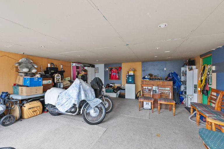 Photo of property in 60 Smith Street, Woolston, Christchurch, 8062