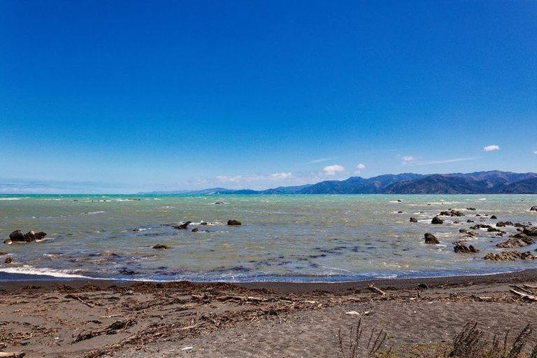 Photo of property in 36 Kotare Place, South Bay, Kaikoura, 7300