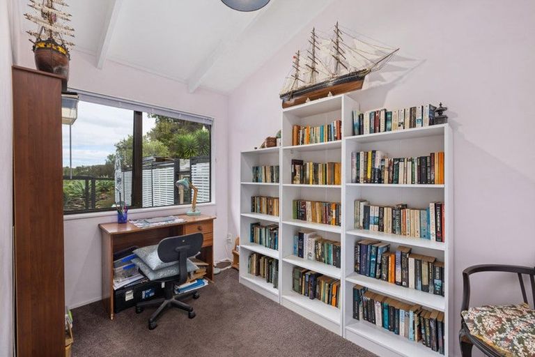 Photo of property in 36 Stanners Road, Kerikeri, 0295