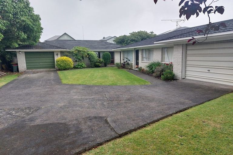 Photo of property in 1/10 Fernaig Street, Papakura, 2110