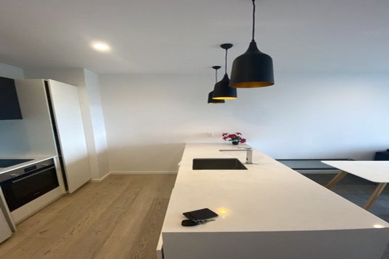 Photo of property in 404/19 Rawene Road, Birkenhead, Auckland, 0626