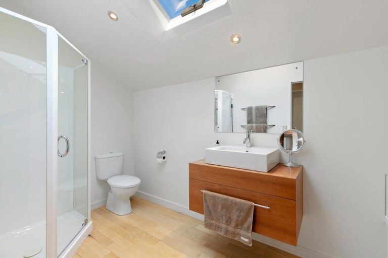 Photo of property in 34b Greenstone Place, Fernhill, Queenstown, 9300