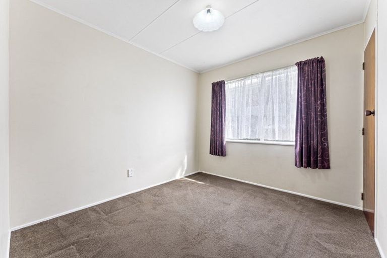 Photo of property in 2 Havelock Avenue, Highbury, Palmerston North, 4412