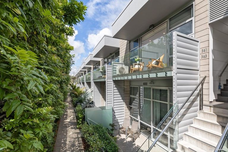 Photo of property in 379 Murphys Road, Flat Bush, Auckland, 2019