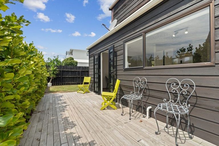 Photo of property in 5 Weiti Road, Orewa, 0931