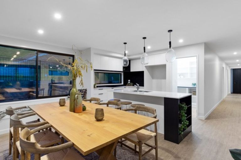 Photo of property in 80 Whakaturou Crescent, Pyes Pa, Tauranga, 3112