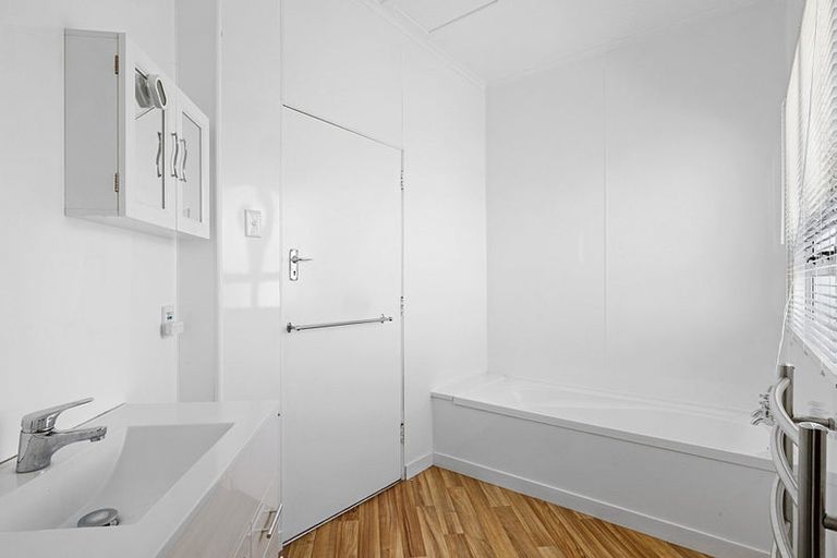 Photo of property in 258 Saint Aubyn Street, New Plymouth, 4310