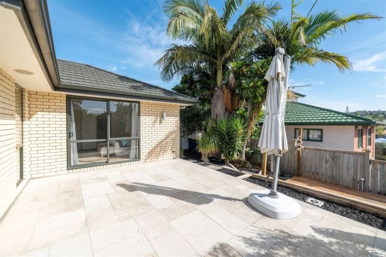 Photo of property in 35a Willerton Avenue, New Lynn, Auckland, 0600