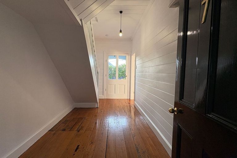 Photo of property in 7 Chatham Street, Addington, Christchurch, 8024