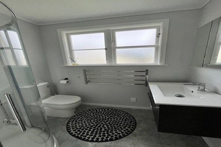 Photo of property in 12 Rumgay Street, Fairfield, Lower Hutt, 5011