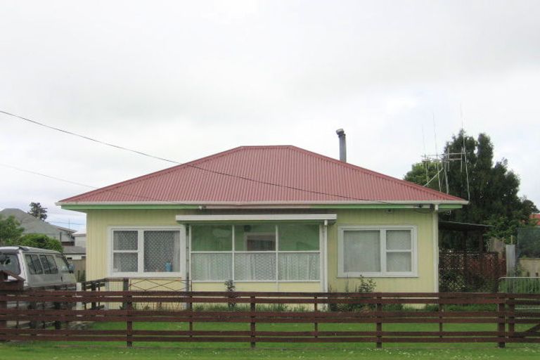 Photo of property in 6 Bradley Street, Paeroa, 3600