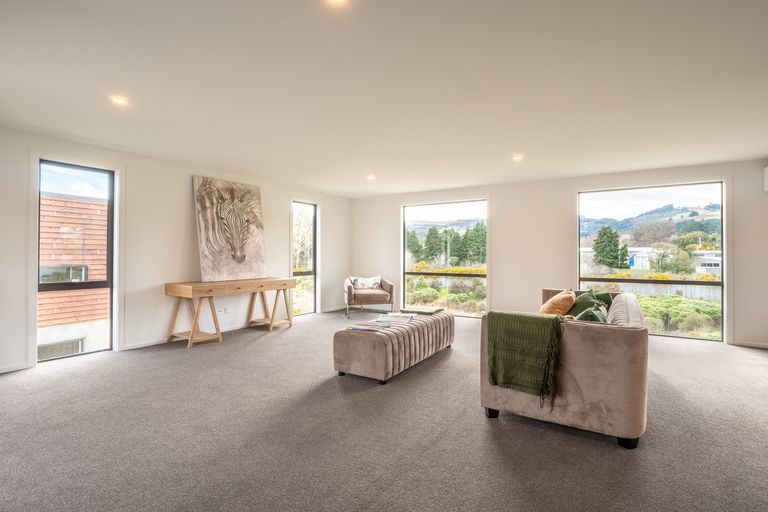 Photo of property in 27 Grandvista Drive, Green Island, Dunedin, 9018