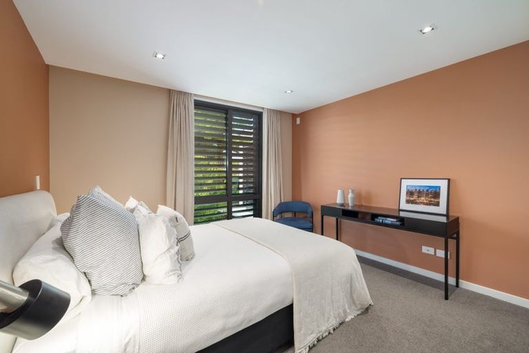 Photo of property in 138c Glandovey Road, Strowan, Christchurch, 8052