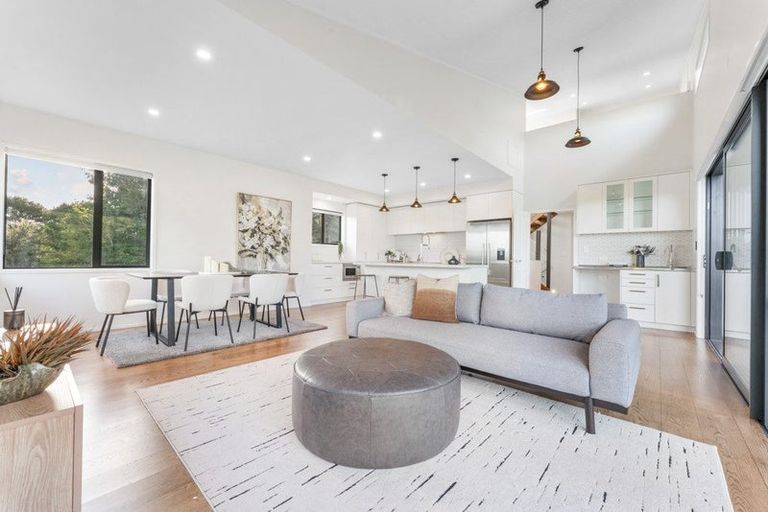 Photo of property in 339 Ridge Road, Paremoremo, Albany, 0793