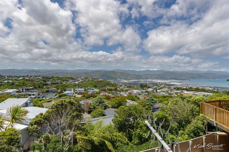 Photo of property in 31 Acacia Avenue, Maungaraki, Lower Hutt, 5010