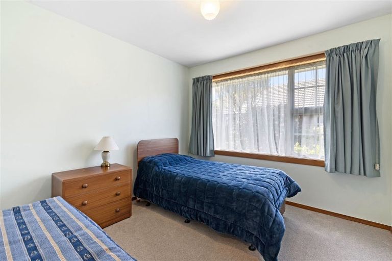 Photo of property in 15 Blakehall Place, Spreydon, Christchurch, 8024