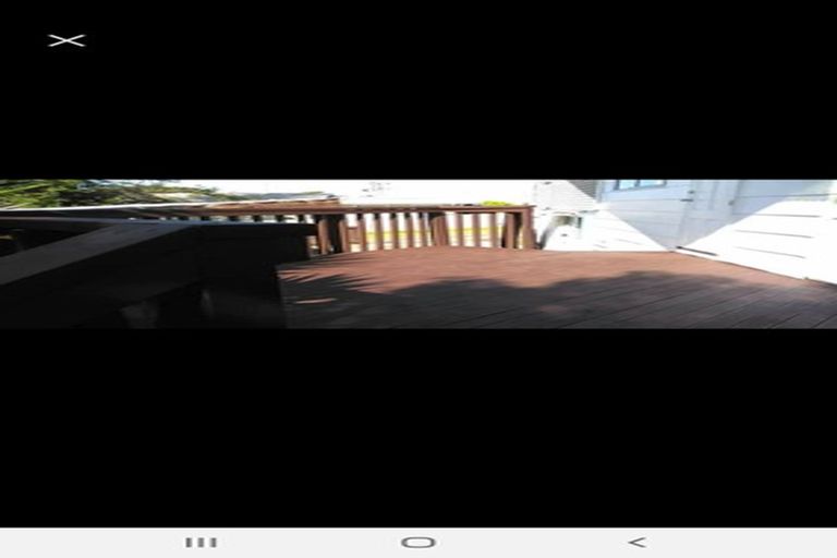 Photo of property in 9 Barrys Road, Glendene, Auckland, 0602