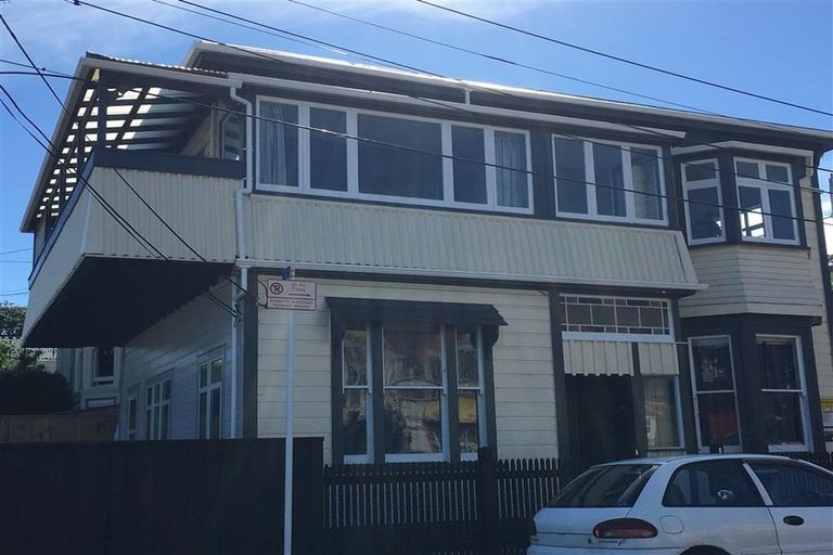 Photo of property in 101 Brougham Street, Mount Victoria, Wellington, 6011