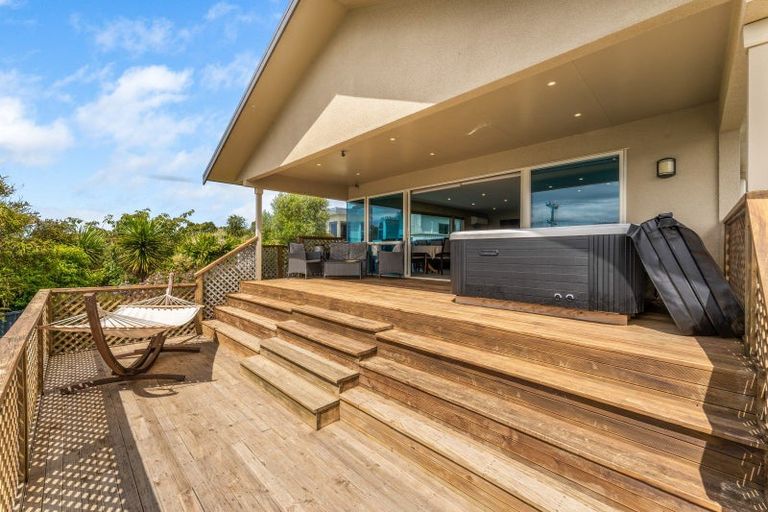 Photo of property in 44 Oxley Crescent, Broad Bay, Dunedin, 9014