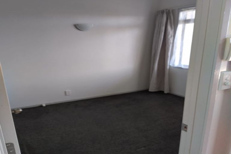 Photo of property in 51 Minaret Drive, Bucklands Beach, Auckland, 2014