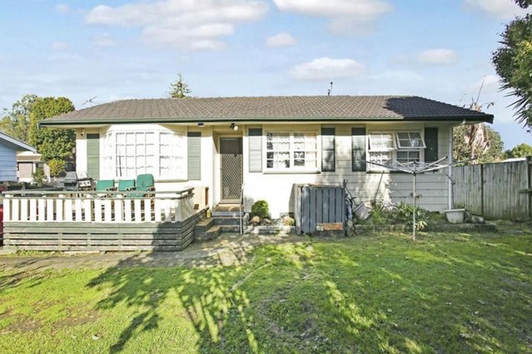 Photo of property in 27 Fairdale Avenue, Red Hill, Papakura, 2110