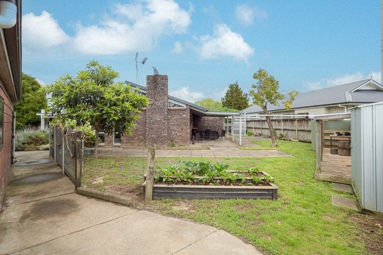 Photo of property in 35 Southey Street, Leamington, Cambridge, 3432