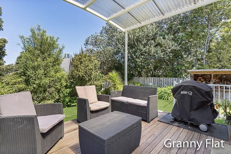 Photo of property in 1/20 Kauri Road, Birkenhead, Auckland, 0626
