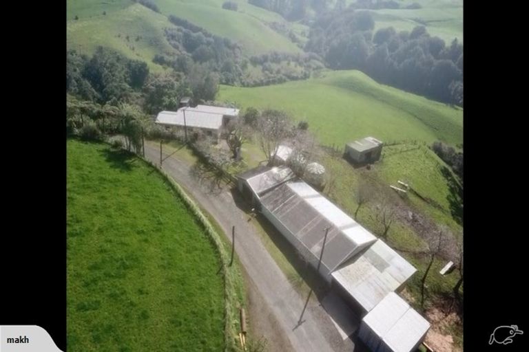 Photo of property in 709 Kelly Road, Lepperton, New Plymouth, 4373