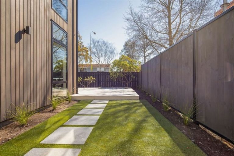 Photo of property in 45 Repton Street, Merivale, Christchurch, 8014