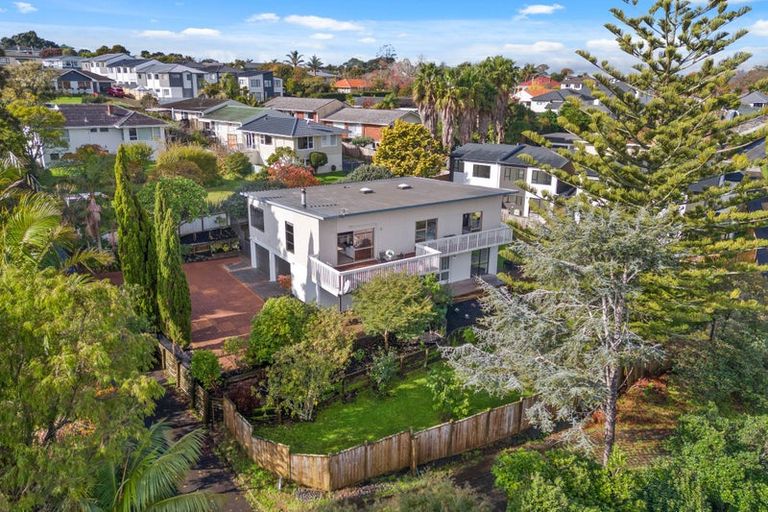 Photo of property in 10 Pine Terrace, Howick, Auckland, 2014