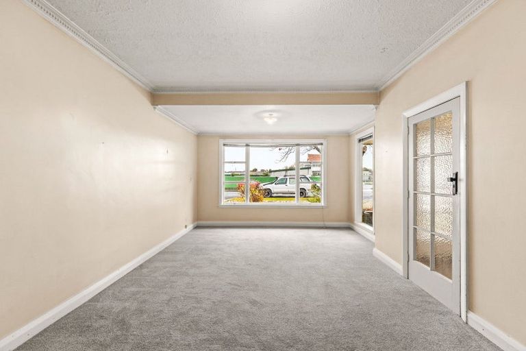 Photo of property in 18 Good Street, Rangiora, 7400