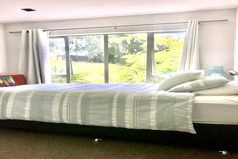 Photo of property in 119 Beach Road, Castor Bay, Auckland, 0620