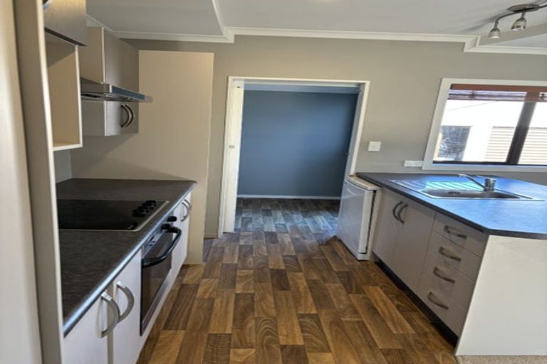 Photo of property in 11 Wittys Road, Avonhead, Christchurch, 8042