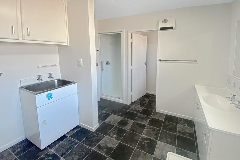 Photo of property in 3/29 Fairfield Avenue, Addington, Christchurch, 8024