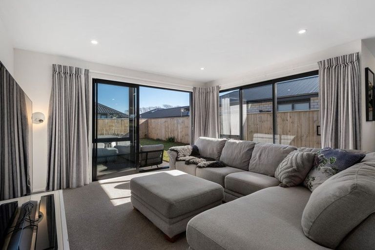 Photo of property in 17 Sutherlands Road, Halswell, Christchurch, 8025